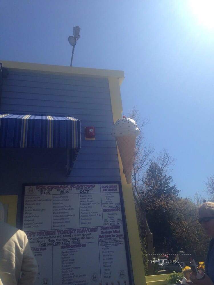 Zip's Ice Cream - Beverly, MA