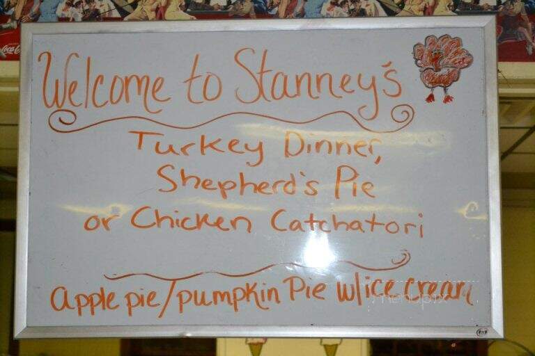 Stanney's Ice Cream Shoppe - Holbrook, MA