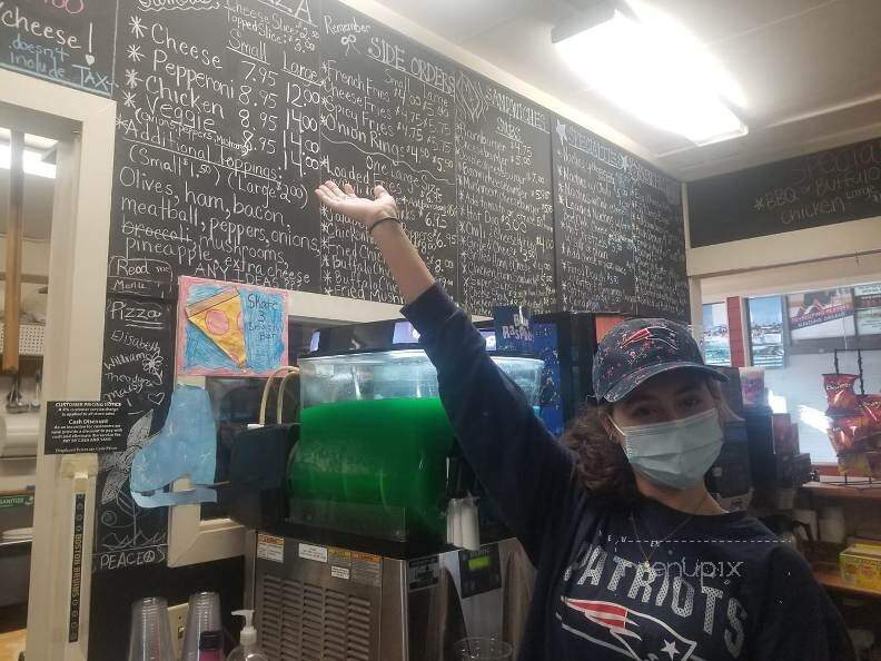 Skate Three Snack Bar - Tyngsboro, MA