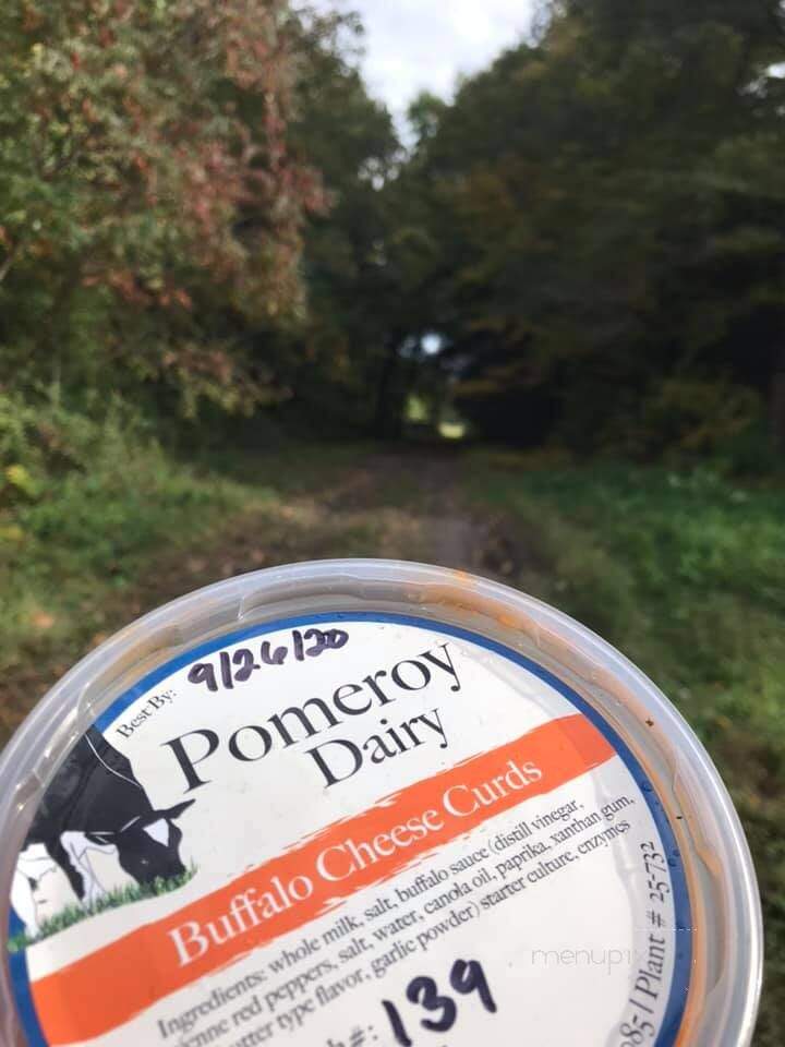 Pomeroy Dairy Farm & Sugar House - Westfield, MA