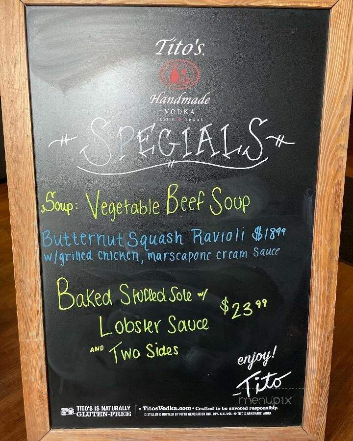 Crossroads Pub - Braintree, MA